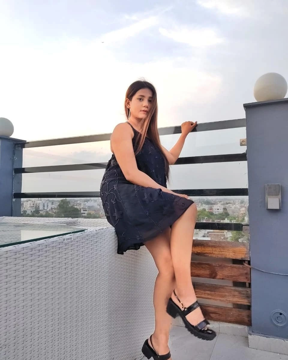 I want to make you a very happy my side. – Indian escort in Kolkata — 7 / 9