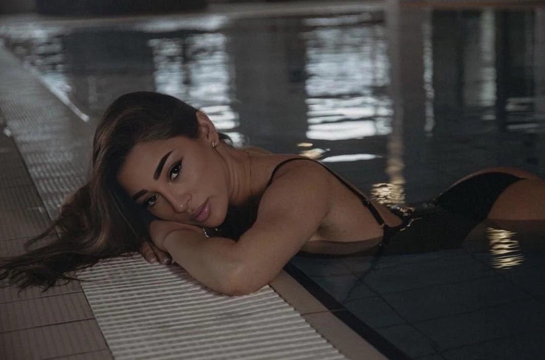 Vip Luna – Russian escort in Beirut — 4 / 5