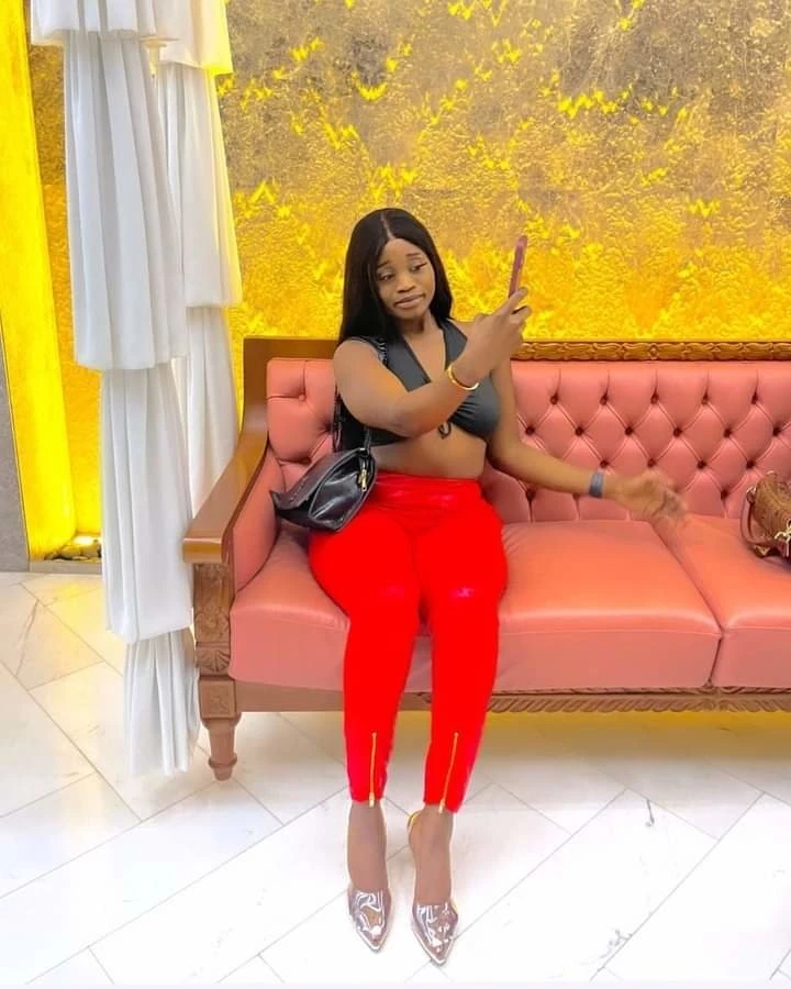 Castia – Ghanaian escort in New Delhi — 3 / 5