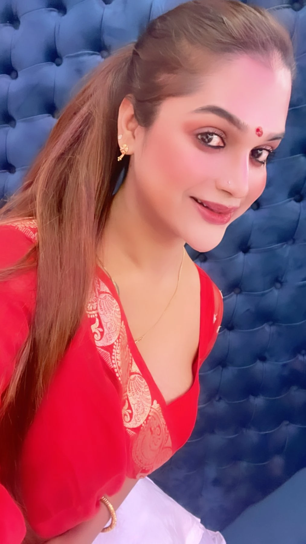 Goa girl – Indian escort in Mumbai — 4 / 12