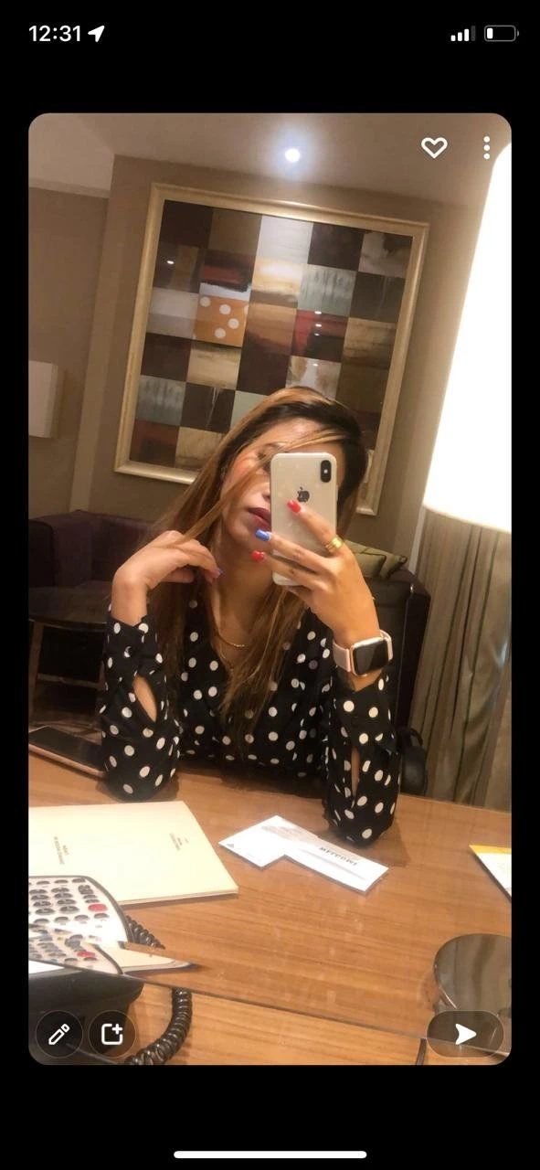Fun and Exciting Couple Camshow, escort – escort in Noida — 6 / 24