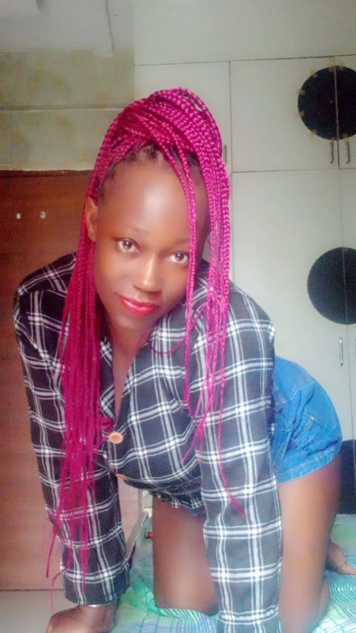 Tight Wet Pussy Horny Girl Wants to Fuck – South African escort in Chandigarh — 4 / 5