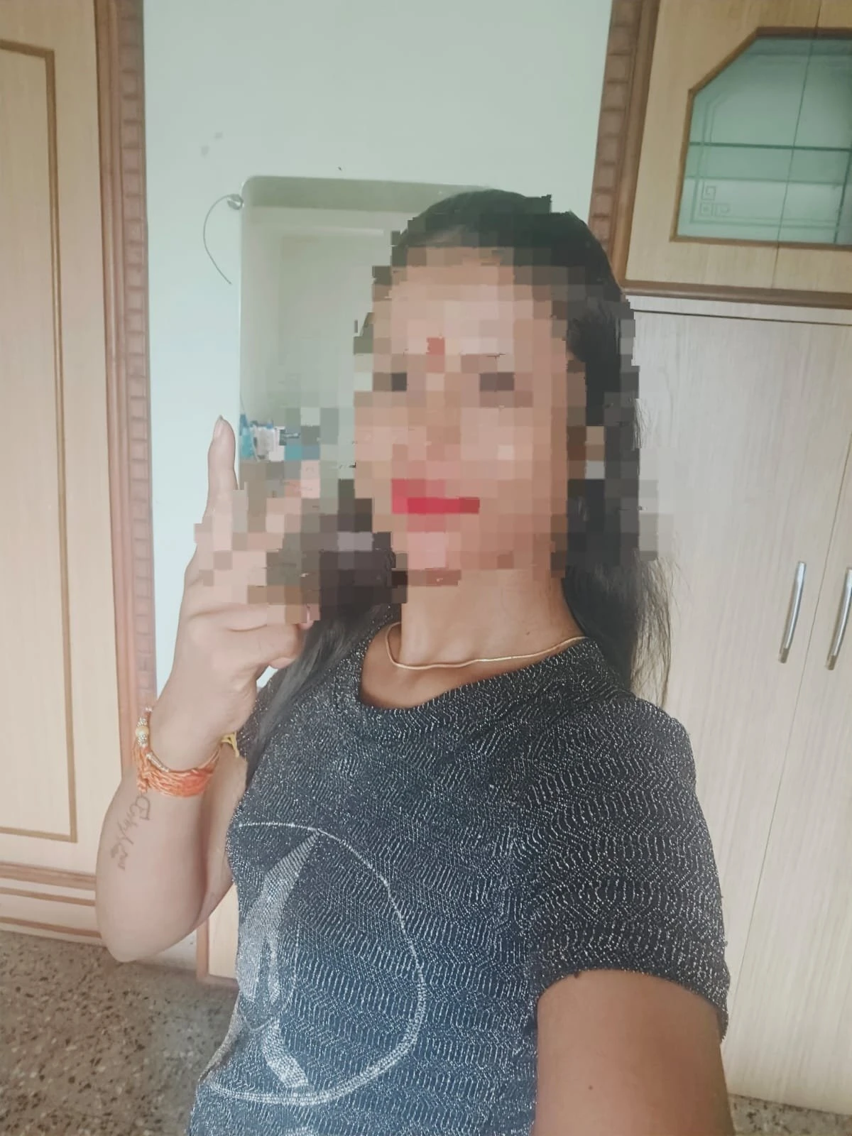 Anu Escort Service in Delhi No Advance – Indian escort in New Delhi — 1 / 5