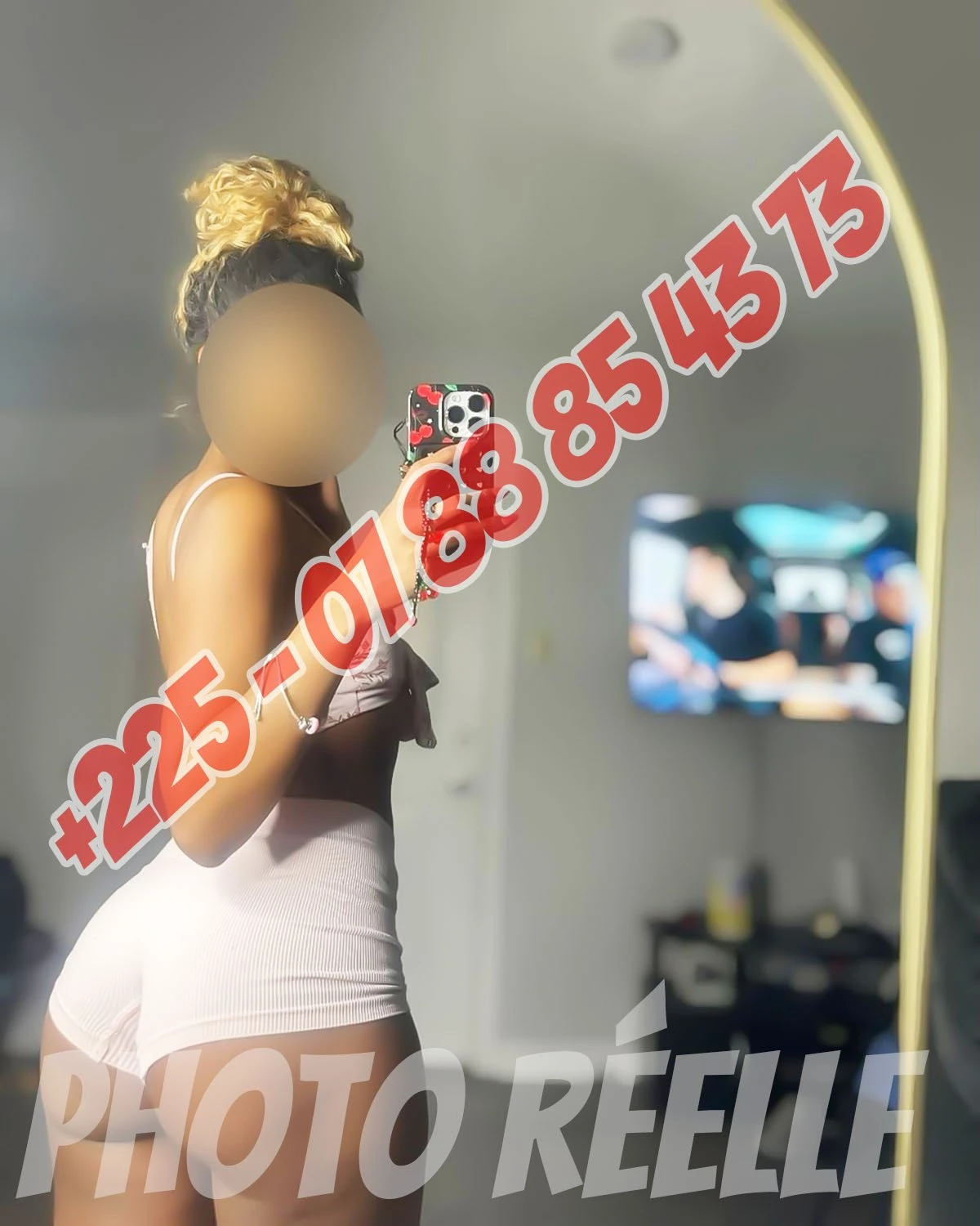 Sefy – Ivorian escort in Abidjan — 4 / 6