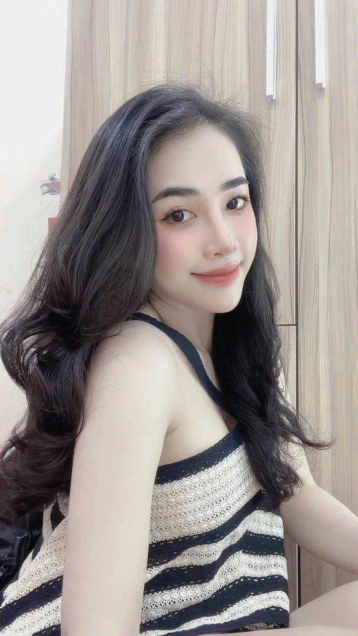 Kane – Vietnamese escort in Ho Chi Minh City — 20 / 22