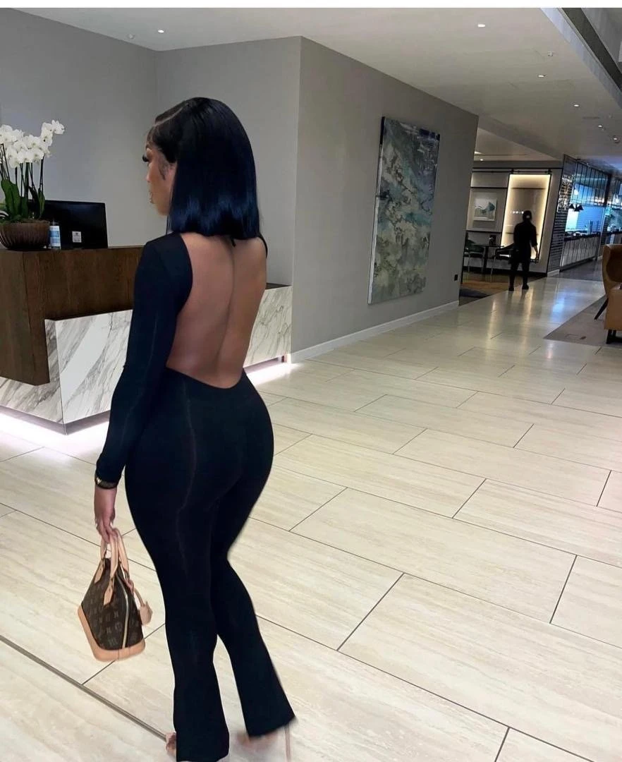 Benita – Cameroonian escort in Abidjan — 4 / 6