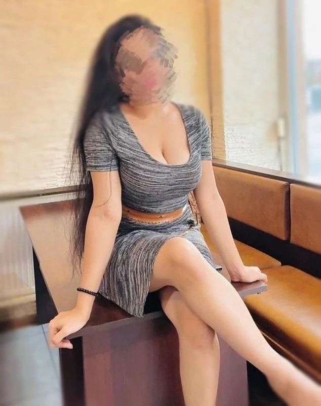 Sanvi Only Cam Service Available – Indian escort in Navi Mumbai, Escort, Navi Mumbai