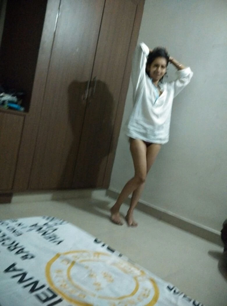 Sabrina – Indian escort in Kolkata — 5 / 9