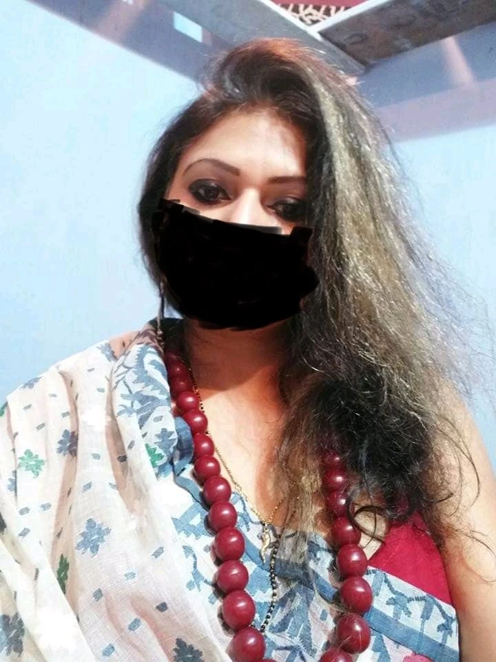 Sumita Chauhan – Indian escort in New Delhi — 4 / 6