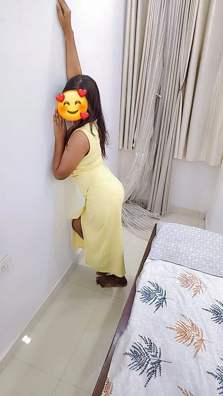 Payal Slim independent girl Dwarka – Indian escort in New Delhi — 5 / 7
