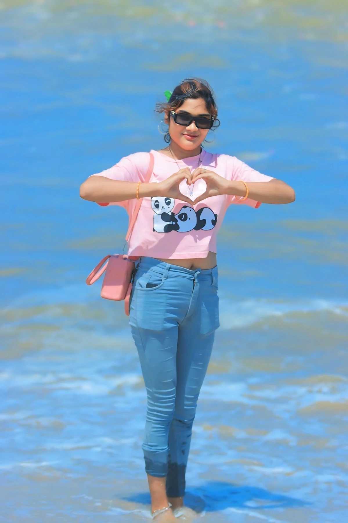 Manisha – Indian escort in Mumbai — 2 / 3