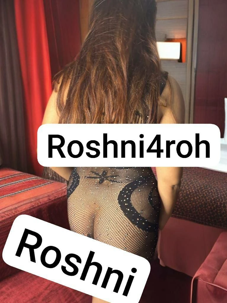 Roshni Rohit (Bong Couple) Threesome – Indian escort in Siliguri — 4 / 7