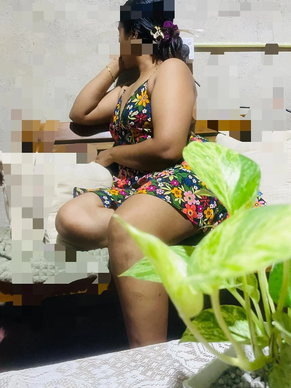 Nishi Perera – Sri Lankan masseuse in Colombo — 13 / 14