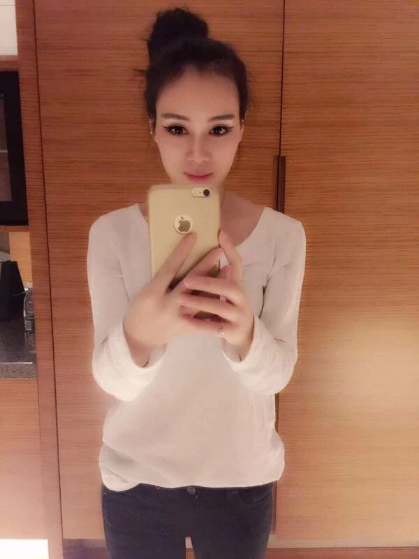Angela – South Korean escort in Baghdad — 3 / 7