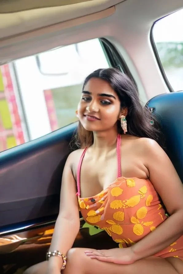 High Class Model in Hyderabad – Indian escort in Hyderabad — 4 / 6
