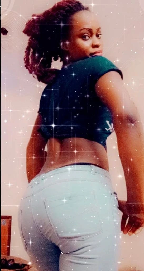 Christina – Kenyan escort in New Delhi — 2 / 5