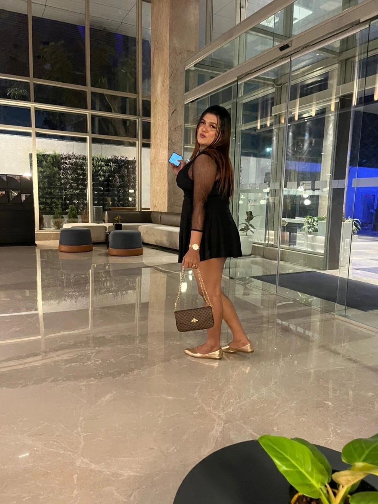 Sensational Soniya – Indian escort in Hyderabad — 17 / 20