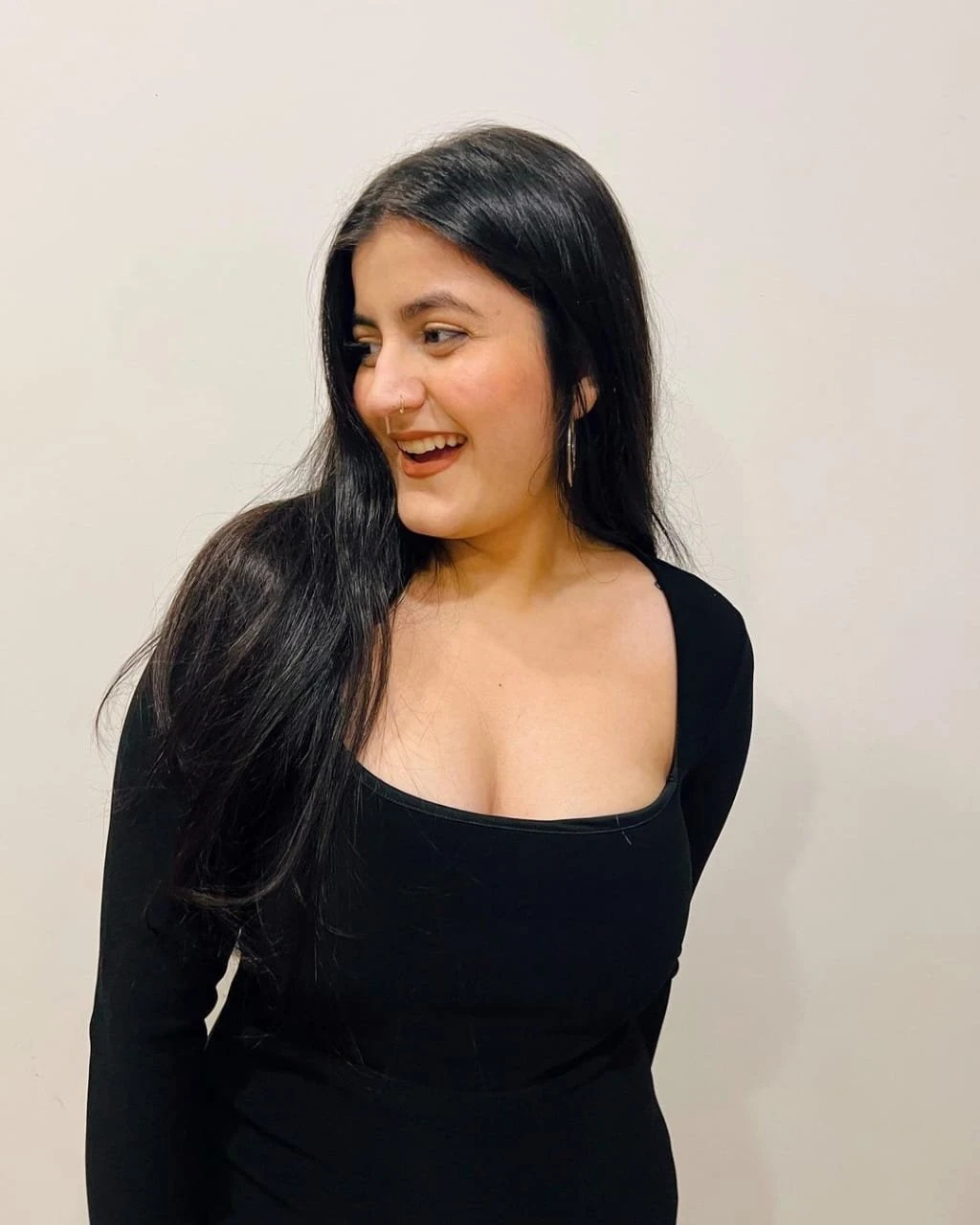 Niya – Indian escort in Noida — 2 / 3