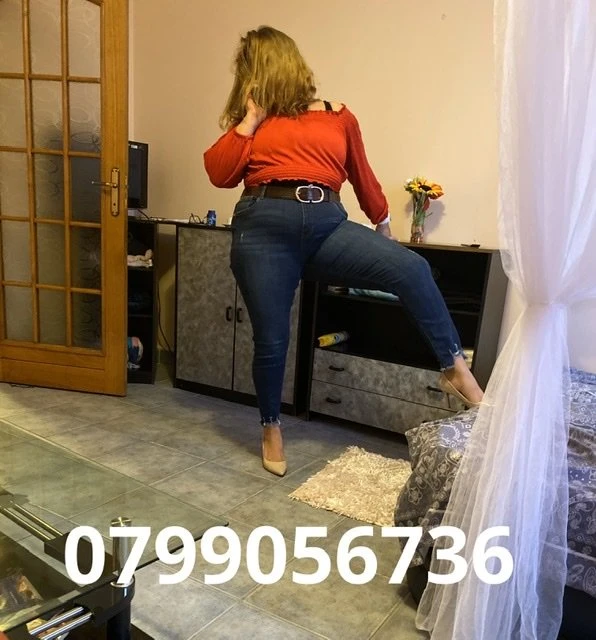 Curvy Mary – Romanian escort in Bucharest — 3 / 9