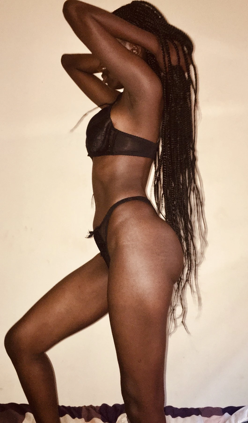 Shuga – Ugandan escort in Kampala — 3 / 4
