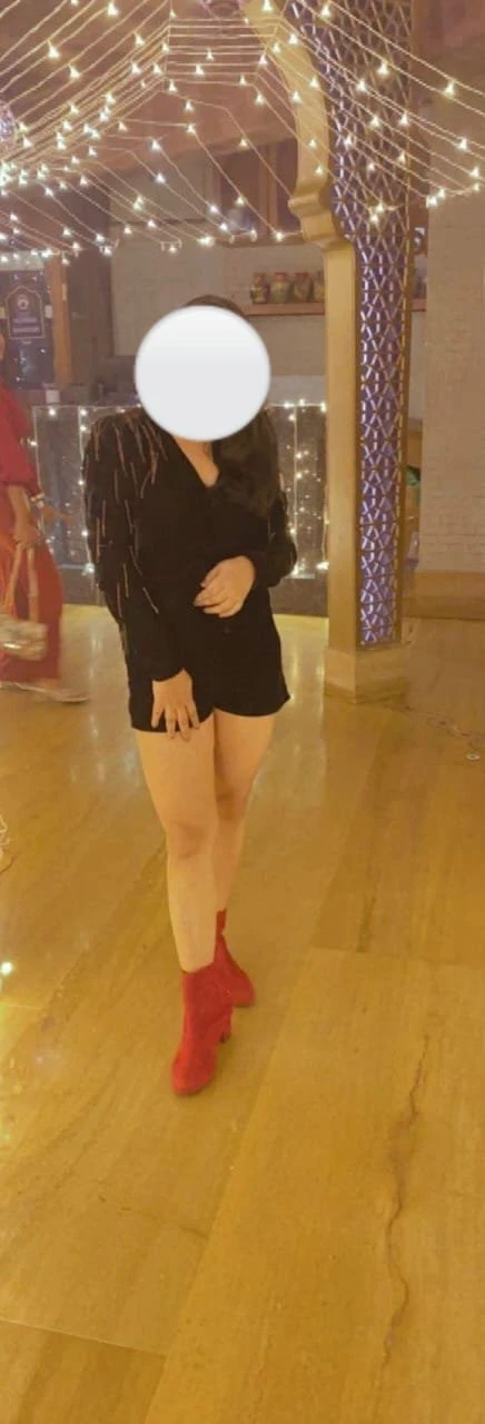 High Class Olny Gunune – Indian escort in Hyderabad — 3 / 6