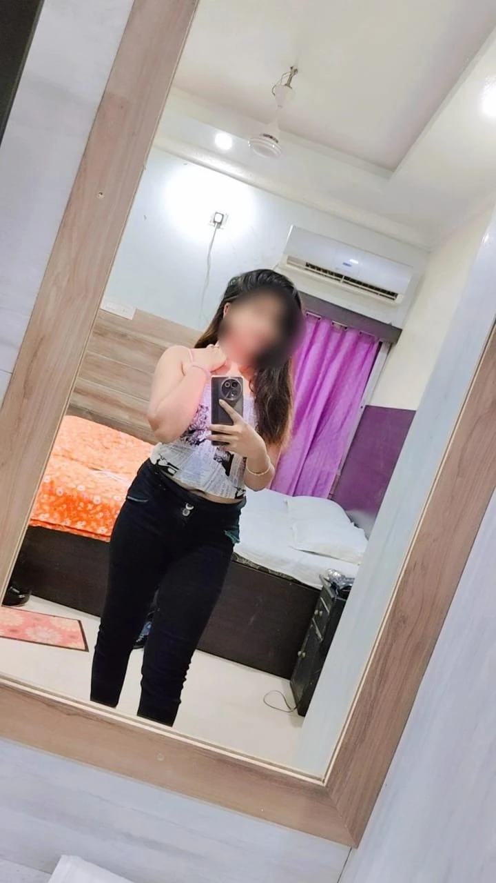 Nikki an Independent Cash Pay ONS GFE – Indian escort in Pune — 6 / 9