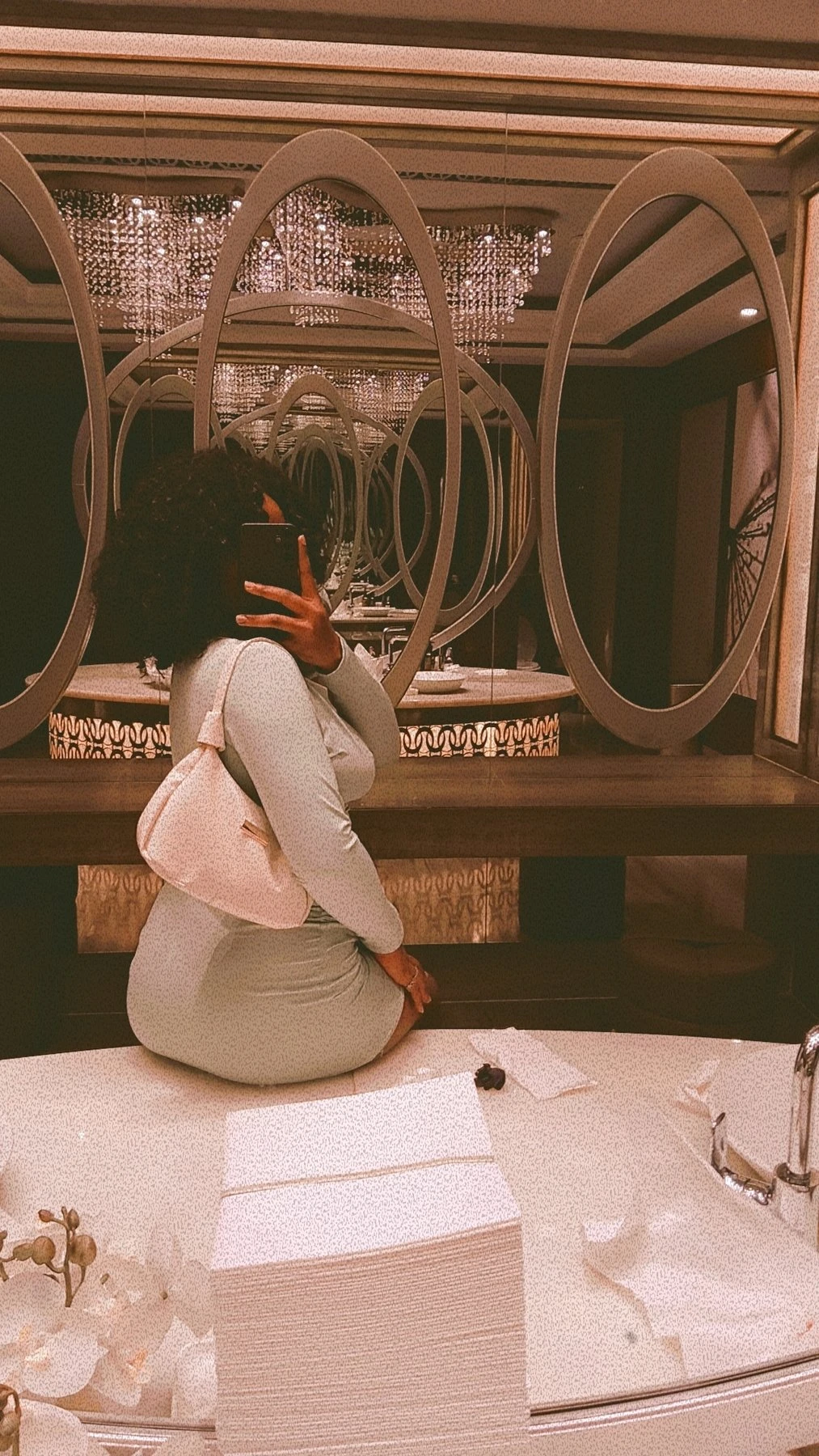Janniah – Sri Lankan escort in Colombo — 2 / 7