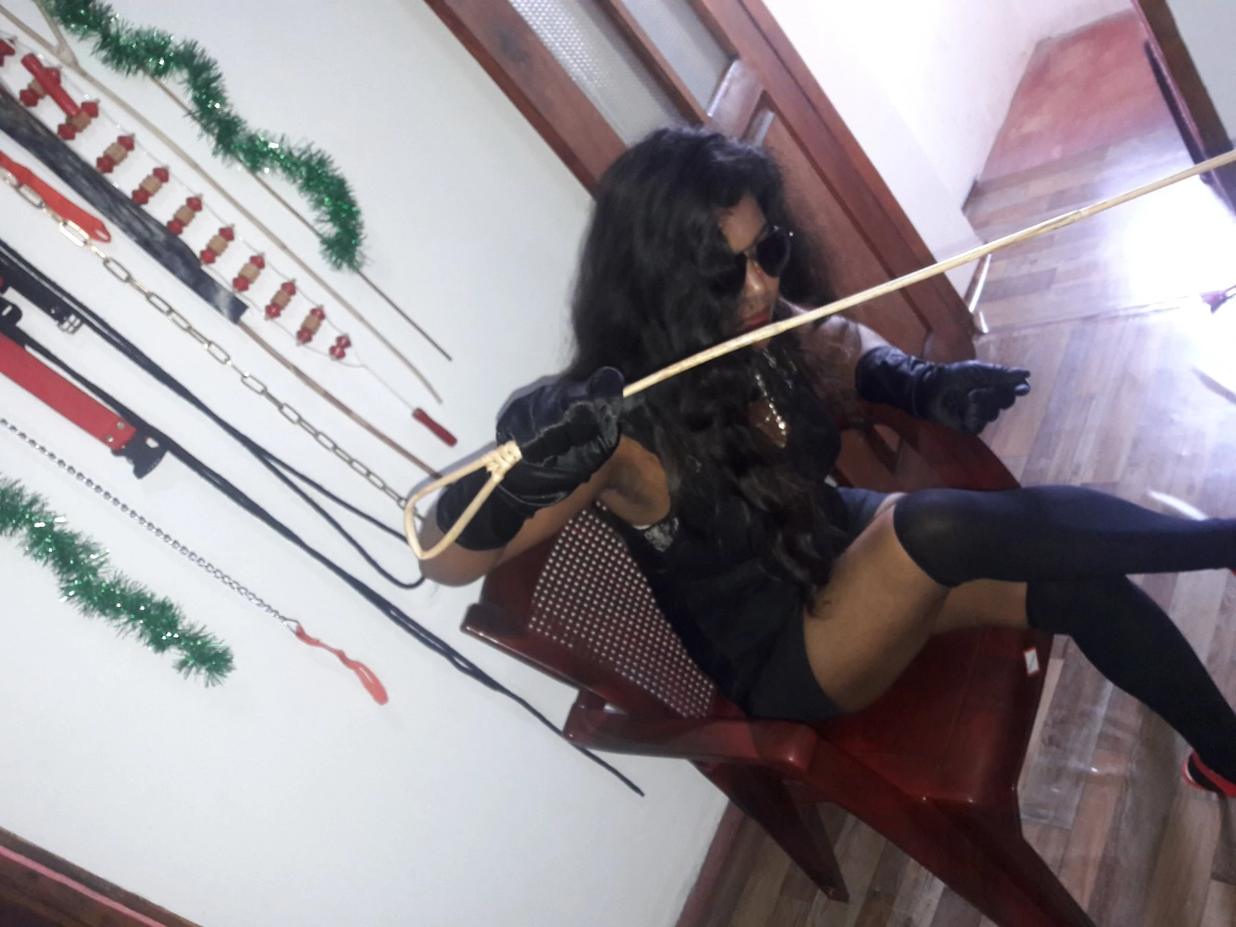 Mistress Nayomi – Sri Lankan dominatrix in Colombo — 3 / 5