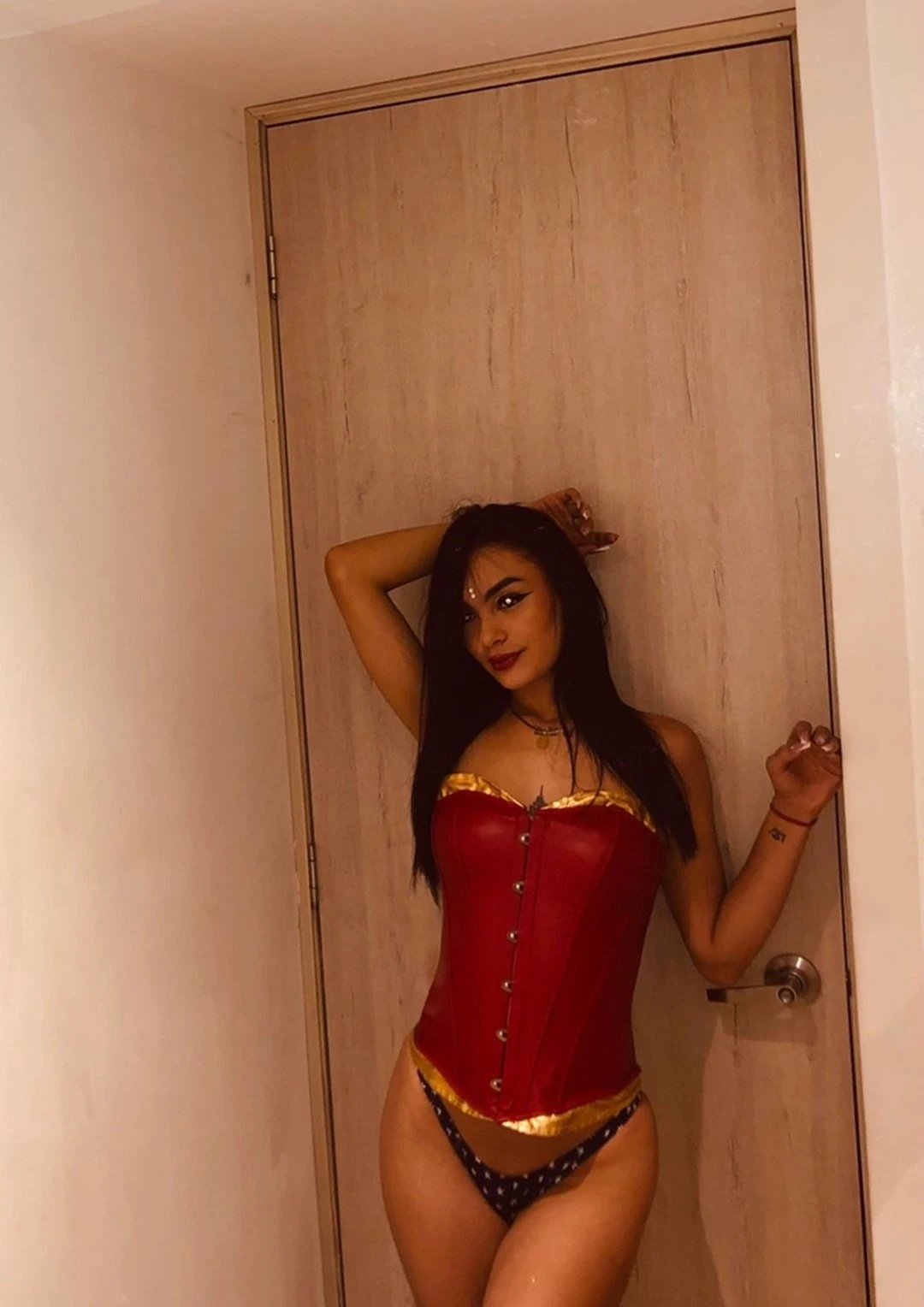 Aurora – Colombian escort in Malta — 9 / 23