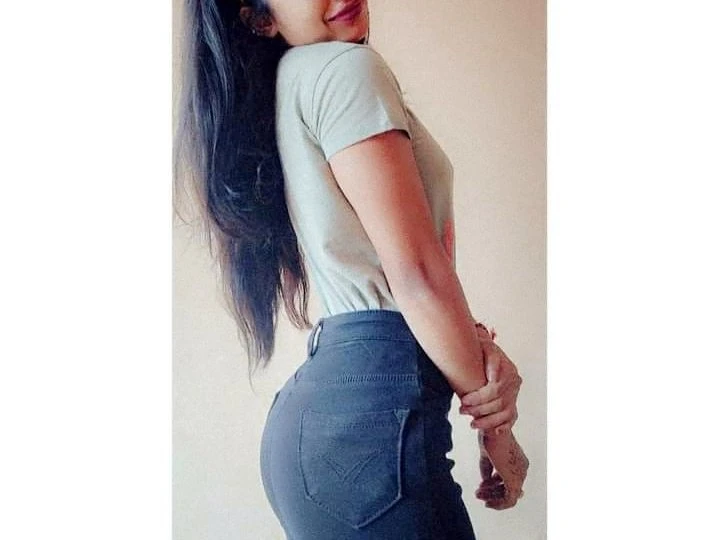 roshel ilukpitiya – Sri Lankan masseuse in Colombo — 2 / 3