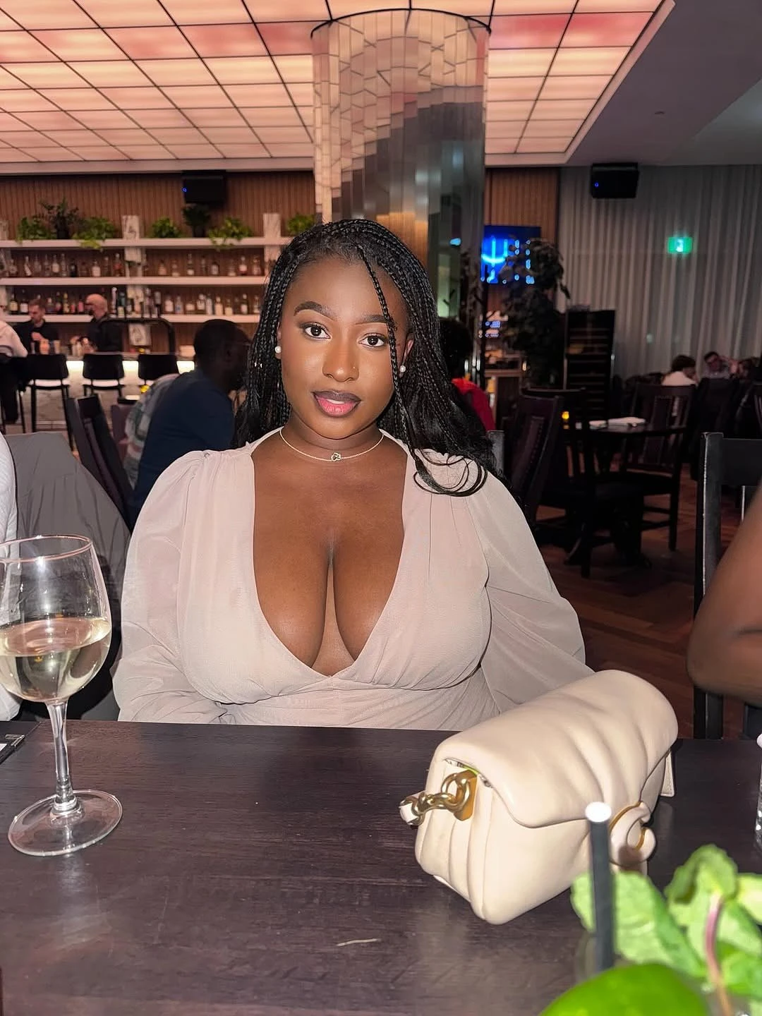 African Phifi +91//913300//6423 – escort in Pune — 2 / 15