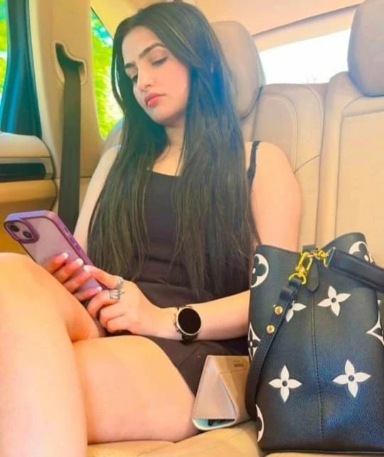 Pooja Arora❣️ Hot Vip Call Girl Kolkata – Indian escort in Kolkata — 2 / 4