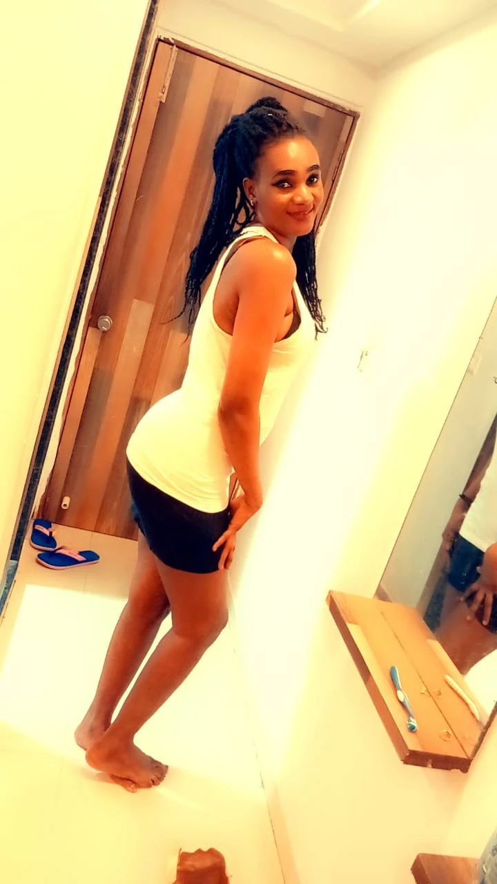 Pretty – Zambian escort in New Delhi — 1 / 5