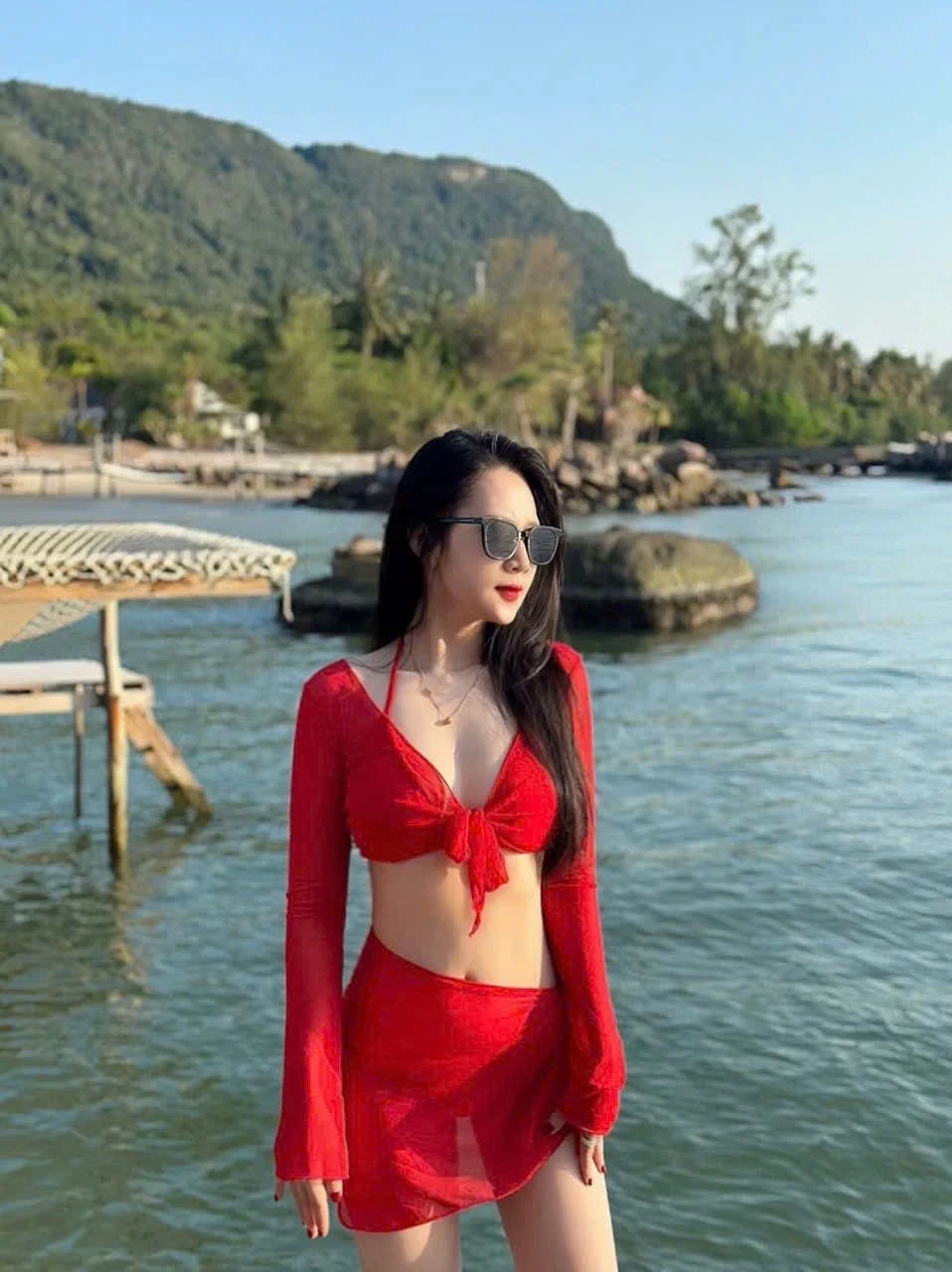 Tracy Lee – Vietnamese masseuse in Hanoi — 2 / 5