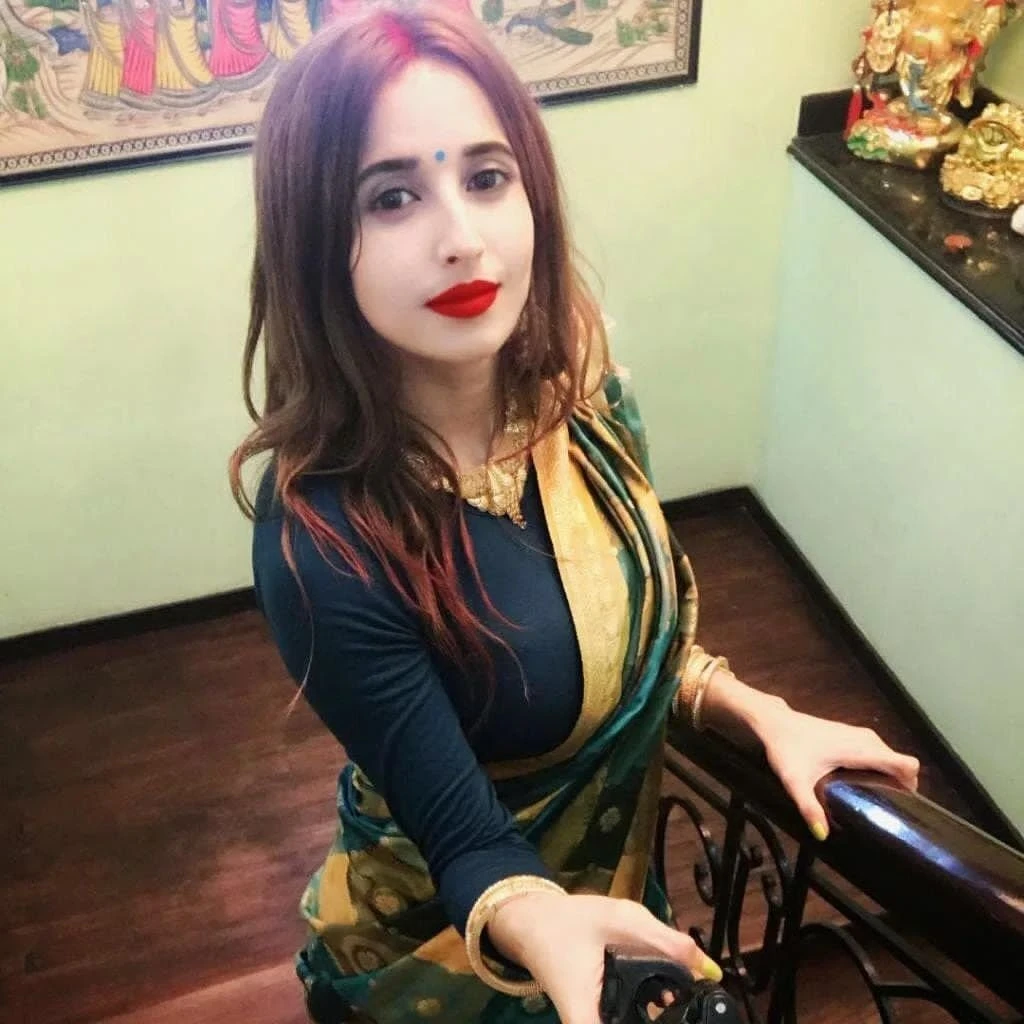 Roshni – Indian escort in Pune — 2 / 5