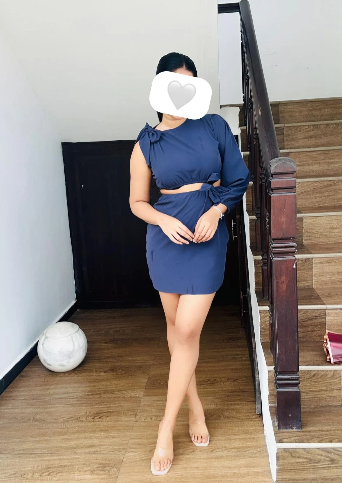 Cam Show With Full Service – Sri Lankan escort in Colombo — 2 / 4