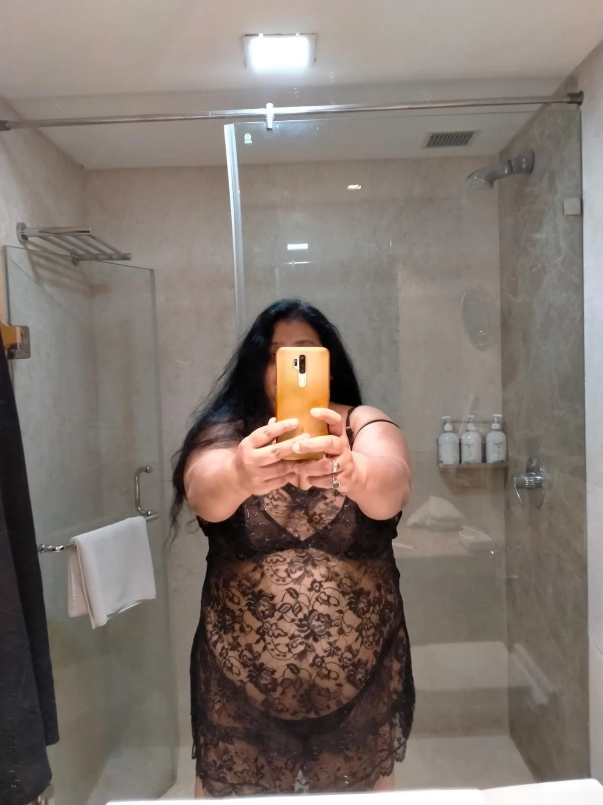 Mature companion – Indian companion in New Delhi — 2 / 6