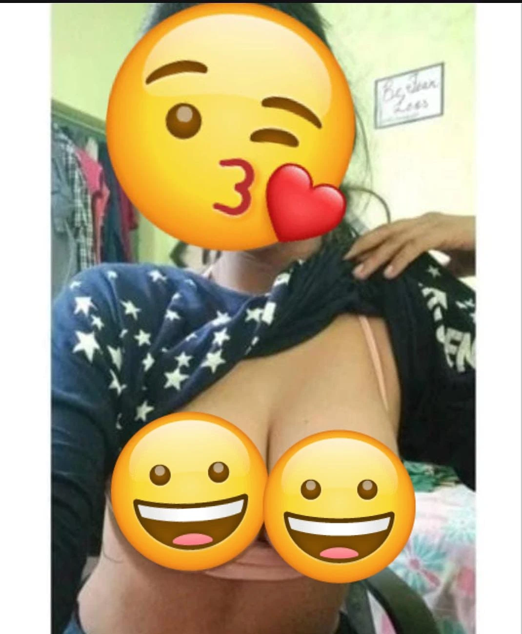 Savitha – Indian escort in Kochi — 2 / 3