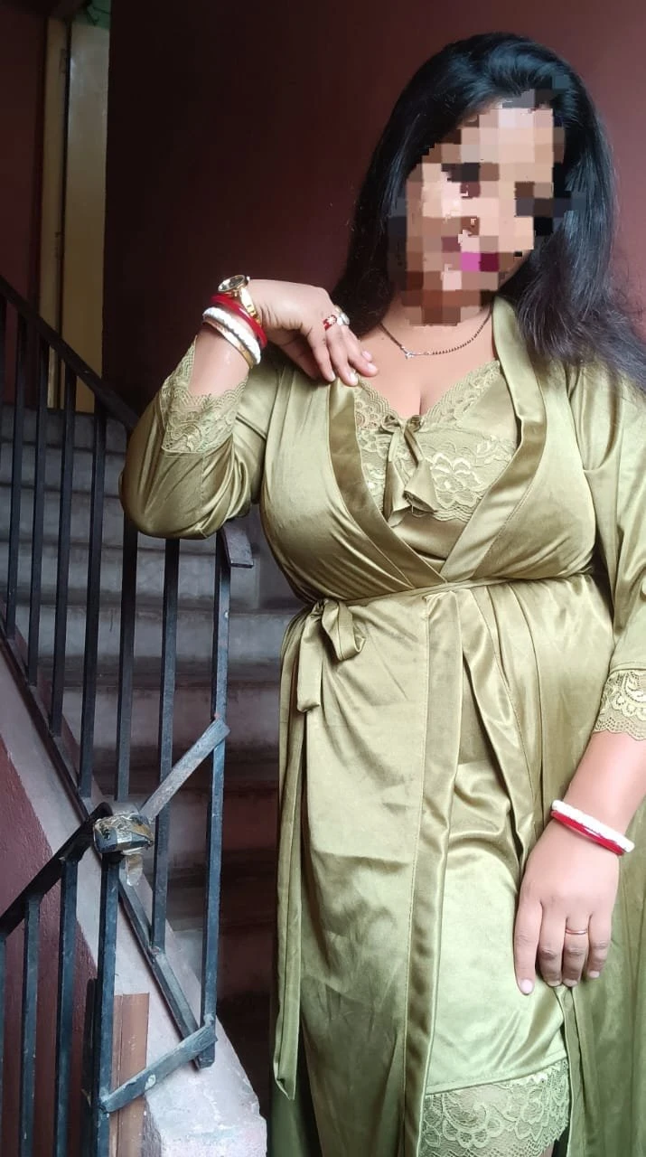 Riya Mukharjee 🩵🩵🩵 – Indian escort in Kolkata — 6 / 31