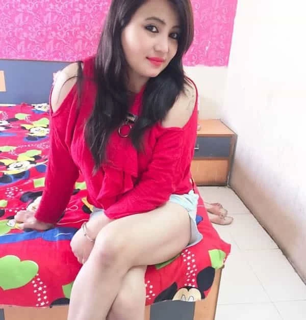 Sharika Patel – Indian escort in Thane — 2 / 5