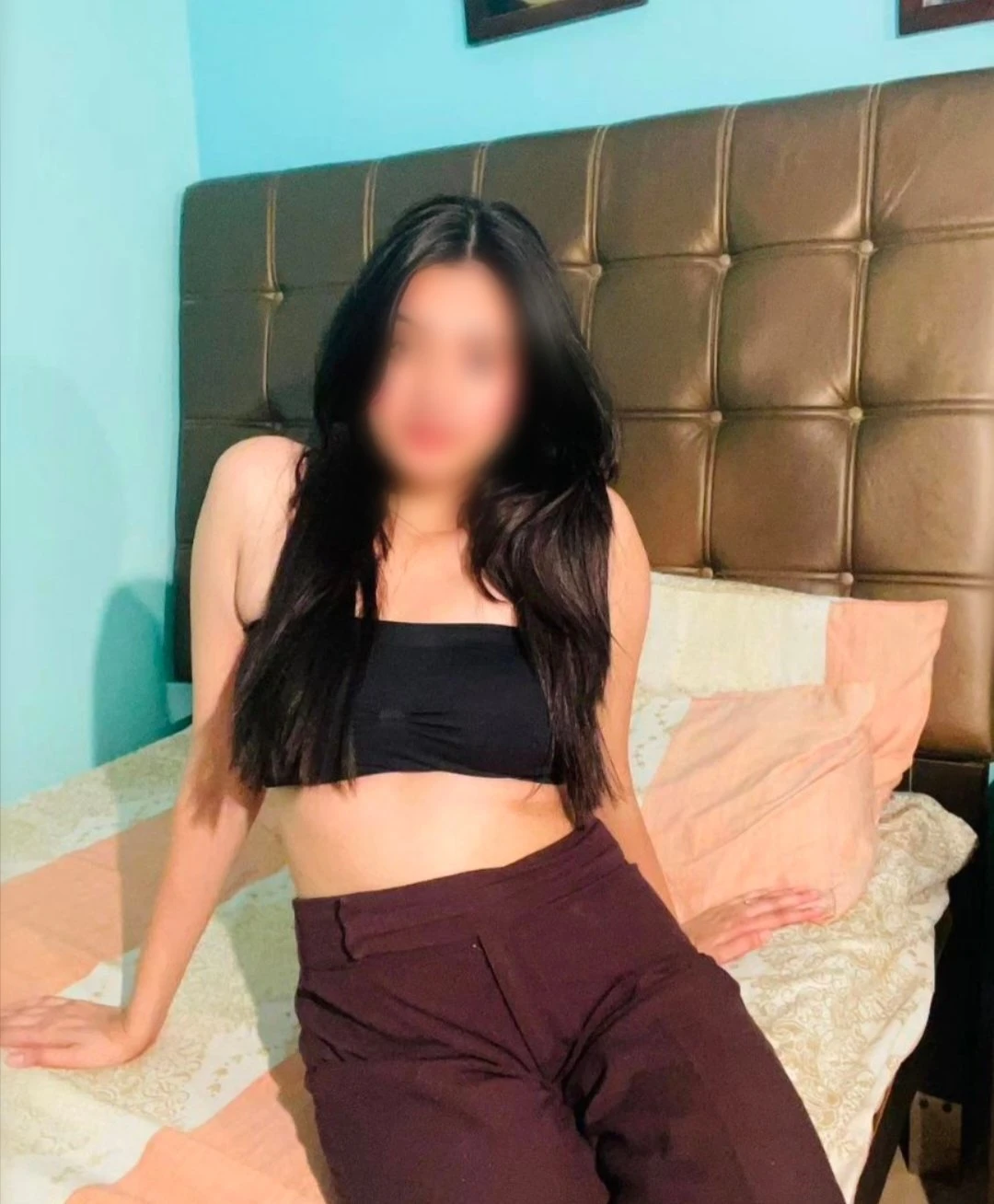 Genuine (cam show ) – Indian escort in Pune — 2 / 3