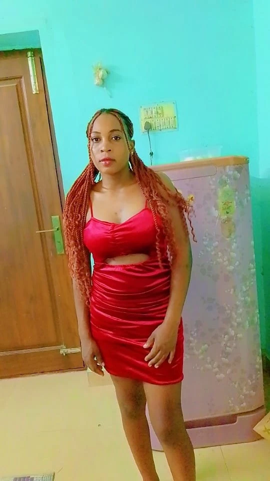 Sarah – Ivorian escort in Pune — 3 / 4