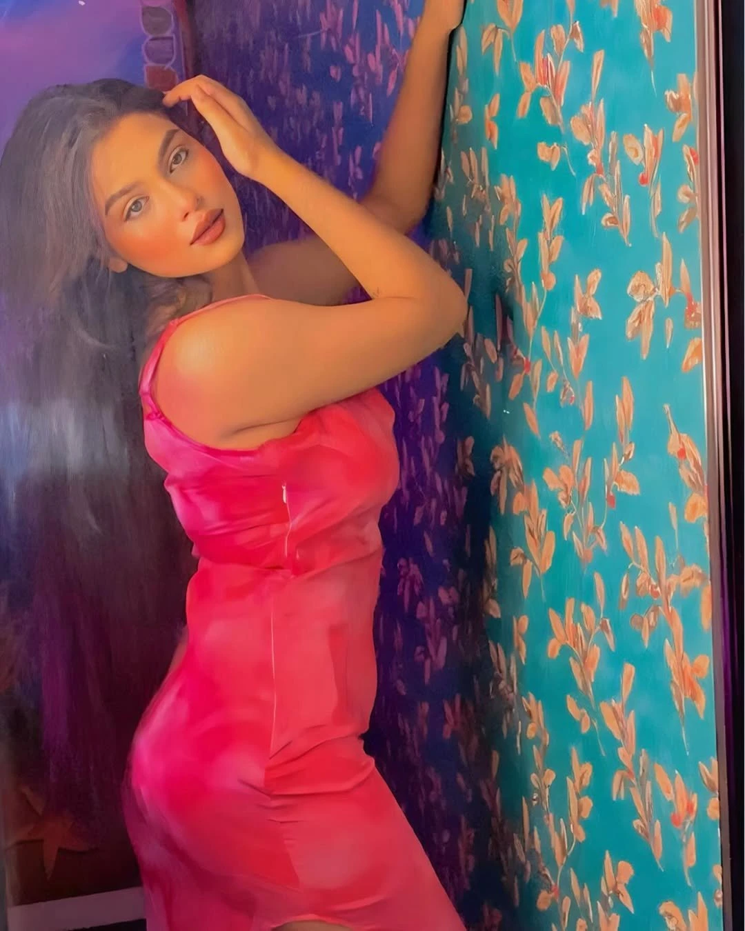 Barsha Singh – Indian escort in Kolkata — 6 / 8