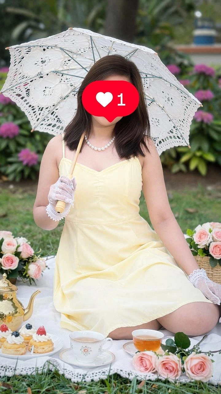 Airhostess zara /independent/ No agent – Indian escort agency in New Delhi — 4 / 5