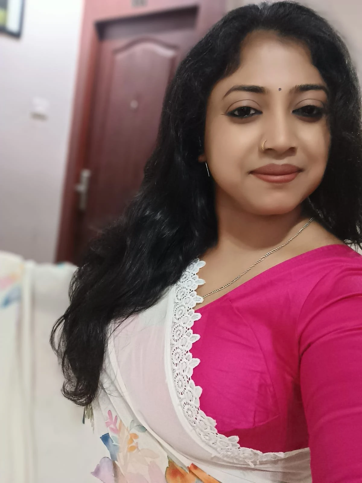 Anu – Indian escort in Kolkata — 14 / 18