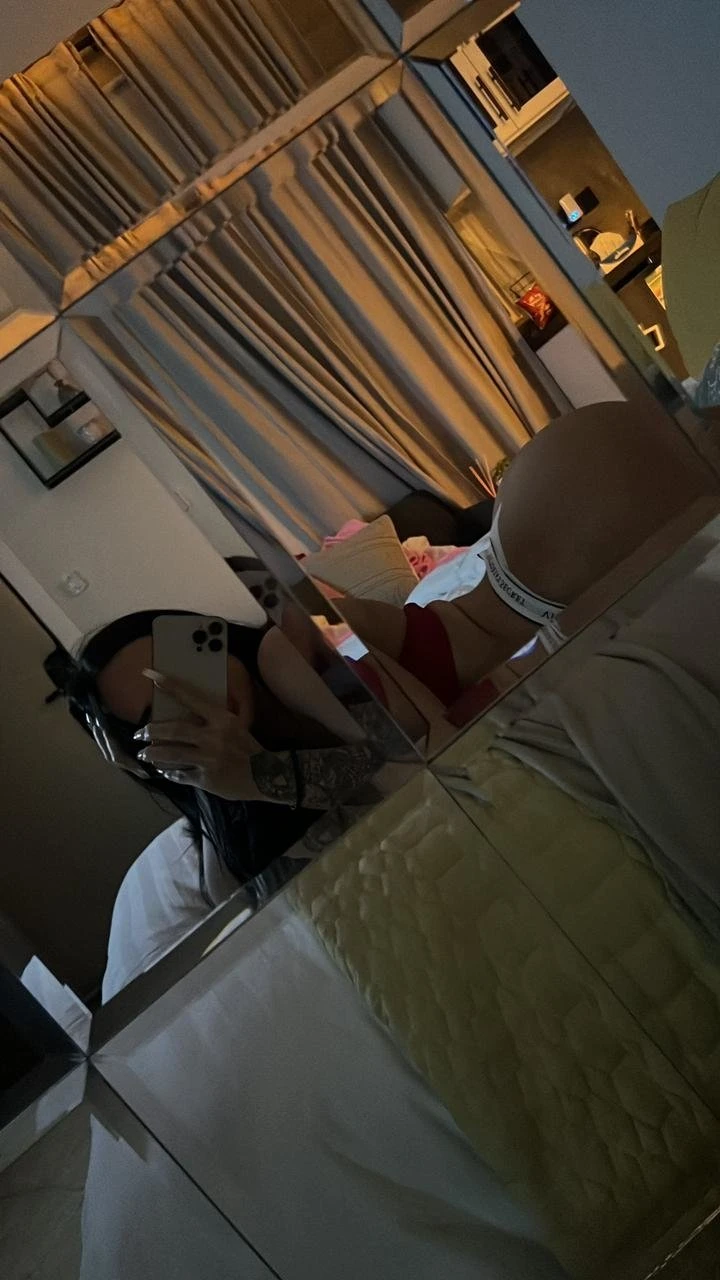 Amirä – Filipino escort in Maldives — 10 / 11