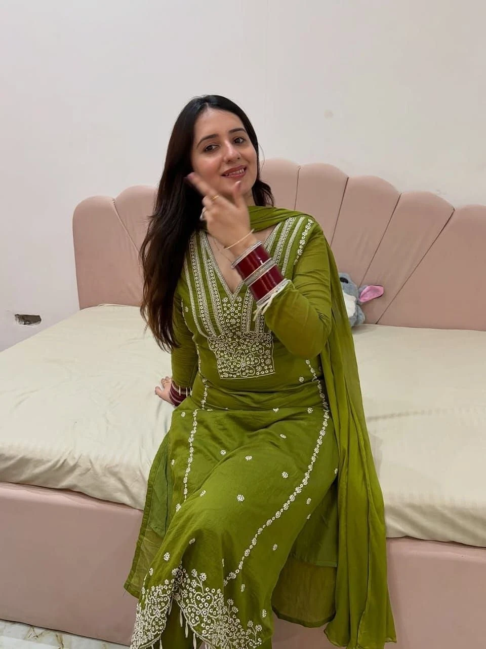 Meenakshi – Indian escort in Thiruvananthapuram, Escort, Thiruvananthapuram