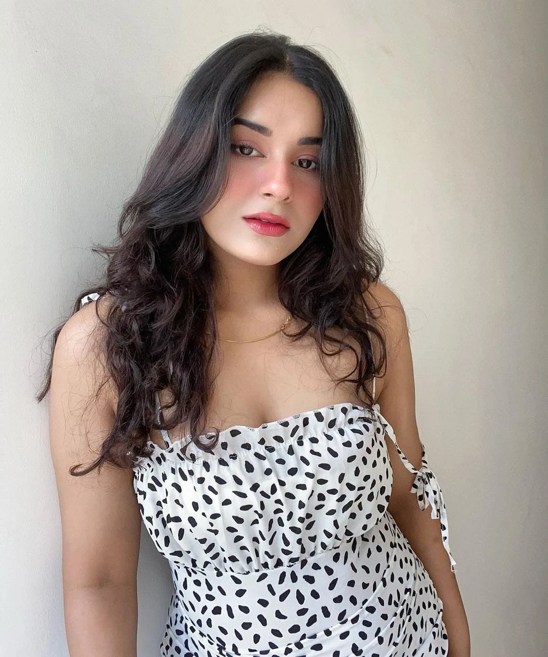 Janvi – Indian escort in Hyderabad — 3 / 4