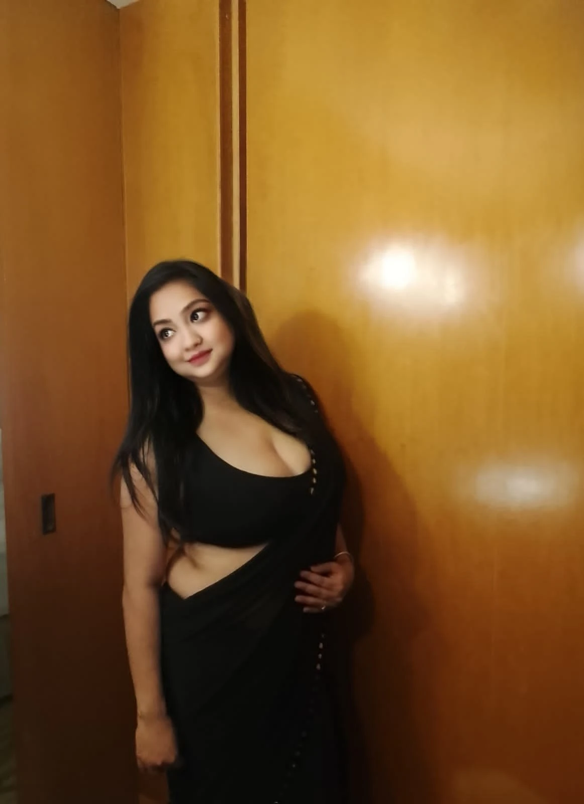 Reena Tandon – Indian escort in New Delhi — 4 / 6
