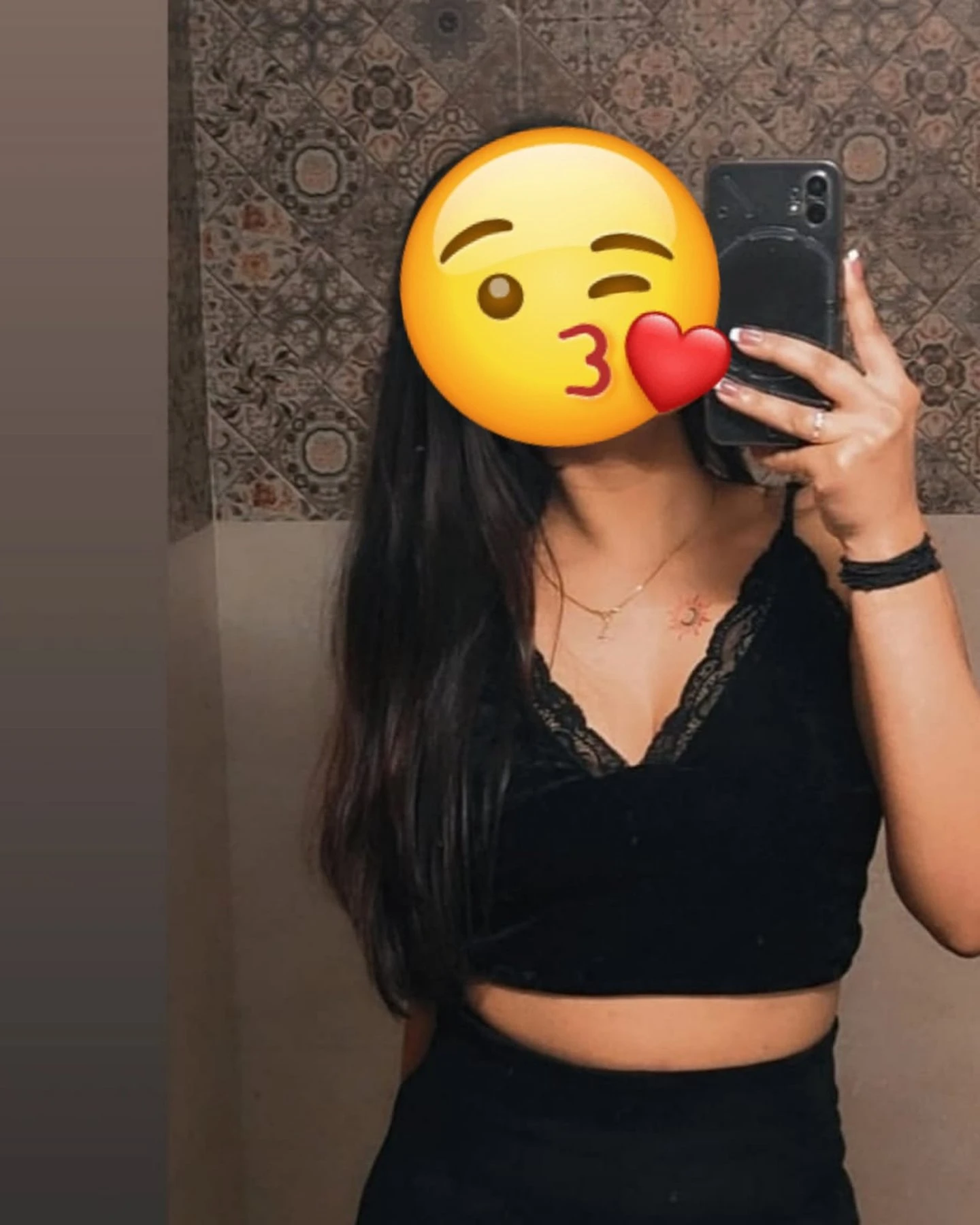 Menica – escort in Kolkata — 6 / 7